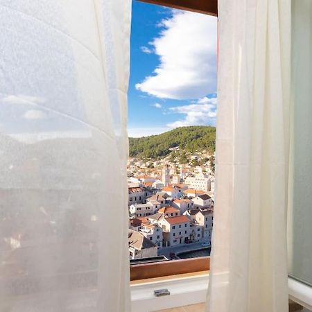 Bento Apartment - Best View On Town And Sea Pucisca Dış mekan fotoğraf